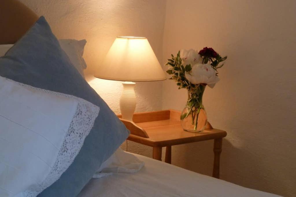 The Snug At Cornish Barn Holidays ทรูโร ภายนอก รูปภาพ