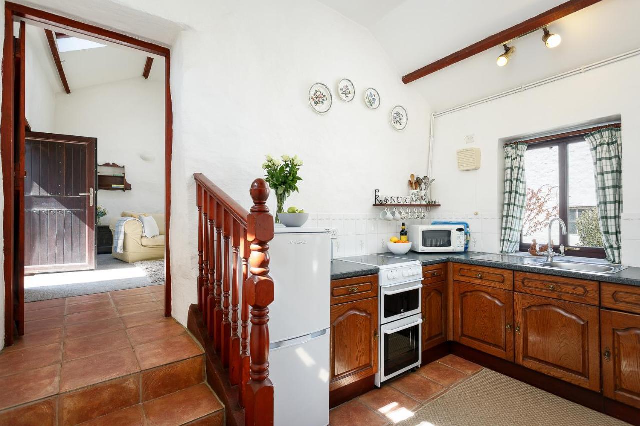 The Snug At Cornish Barn Holidays ทรูโร ภายนอก รูปภาพ